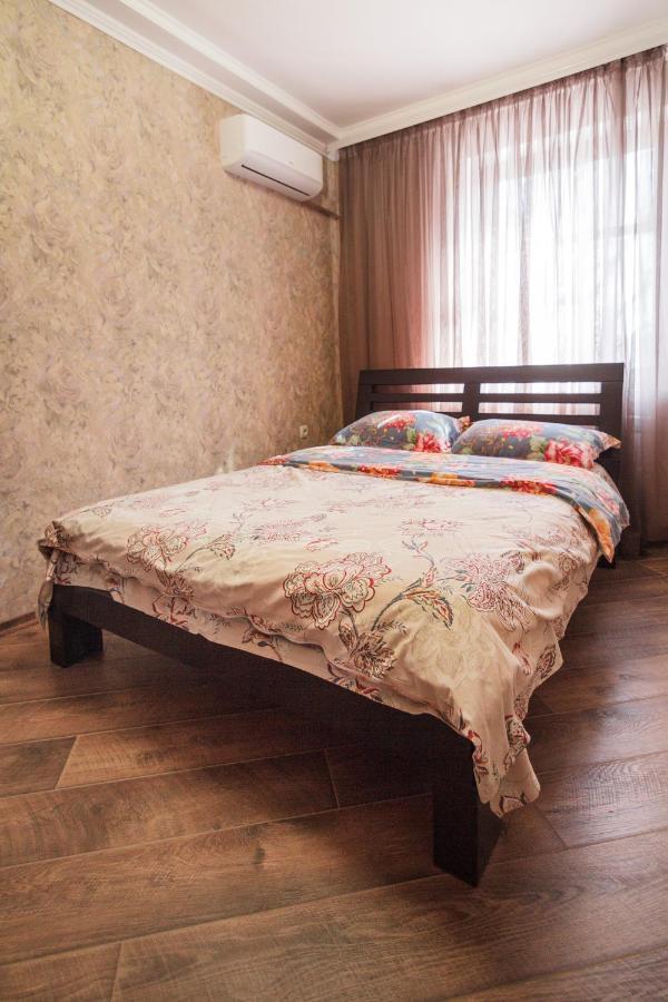 Deribasovskay Street Apartments Odesa Exterior photo